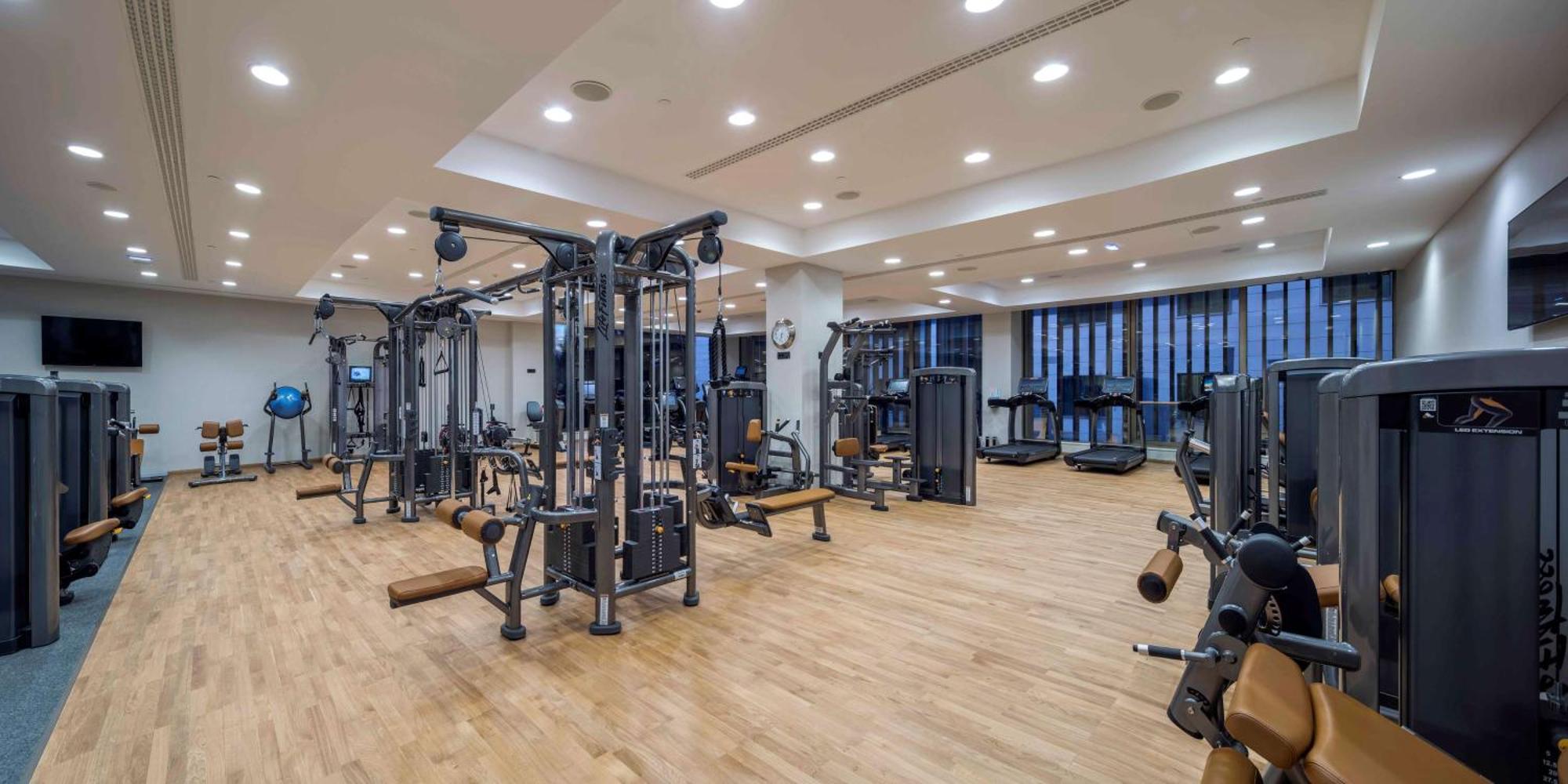 Hotel Hilton Podgorica Crna Gora Exterior foto The gym at the hotel